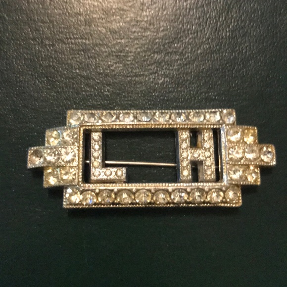 Beautiful vintage brooch with crystals LH initials - Picture 1 of 6